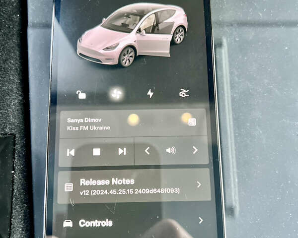 Белый Тесла Model Y, объемом двигателя 0 л и пробегом 57 тыс. км за 28500 $, фото 53 на Automoto.ua