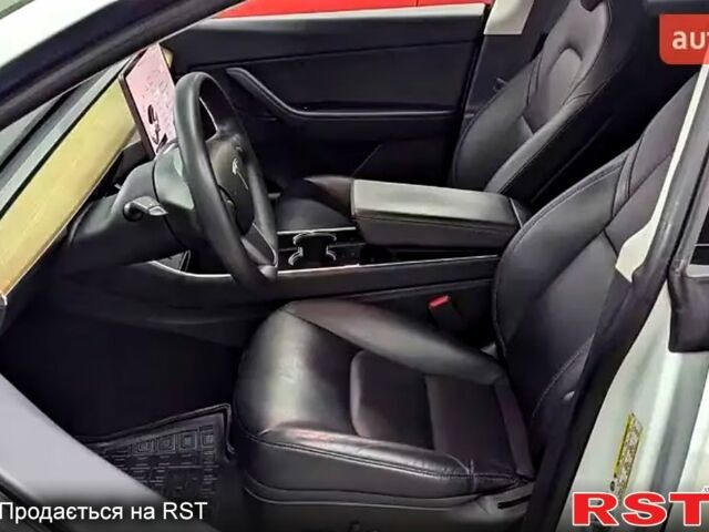 Белый Тесла Model Y, объемом двигателя 0 л и пробегом 108 тыс. км за 27900 $, фото 3 на Automoto.ua