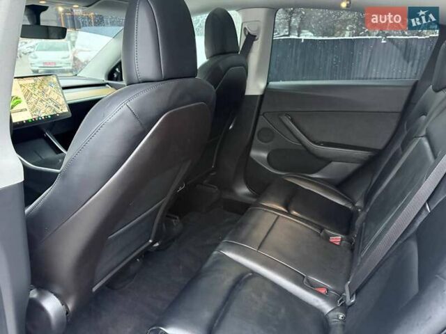 Белый Тесла Model Y, объемом двигателя 0 л и пробегом 142 тыс. км за 18800 $, фото 12 на Automoto.ua