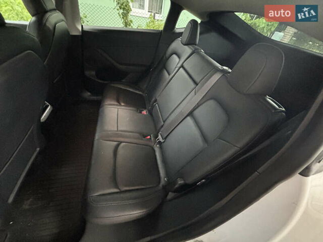 Белый Тесла Model Y, объемом двигателя 0 л и пробегом 107 тыс. км за 22000 $, фото 17 на Automoto.ua