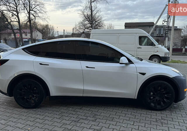 Білий Тесла Model Y, об'ємом двигуна 0 л та пробігом 187 тис. км за 18900 $, фото 8 на Automoto.ua