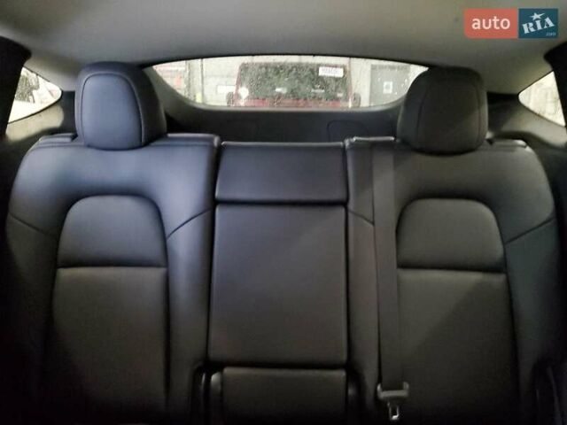 Білий Тесла Model Y, об'ємом двигуна 0 л та пробігом 134 тис. км за 9200 $, фото 9 на Automoto.ua