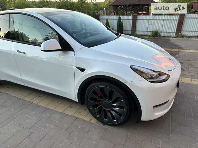 Білий Тесла Model Y, об'ємом двигуна 0 л та пробігом 45 тис. км за 32700 $, фото 11 на Automoto.ua