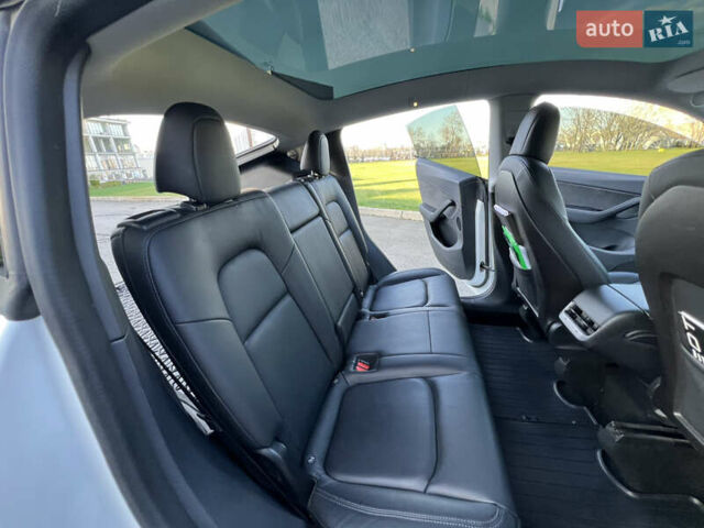 Белый Тесла Model Y, объемом двигателя 0 л и пробегом 90 тыс. км за 21300 $, фото 8 на Automoto.ua