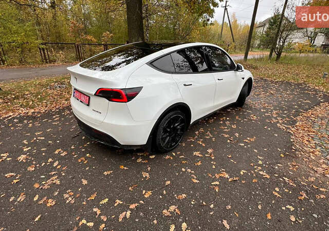 Тесла Model Y 2020 в Житомире на Automoto.ua Белый Тесла Model Y, объемом двигателя 0 л и пробегом 150 тыс. км за 22000 $, фото 10 на Automoto.ua