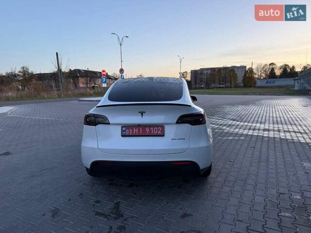 Белый Тесла Model Y, объемом двигателя 0 л и пробегом 132 тыс. км за 20800 $, фото 121 на Automoto.ua