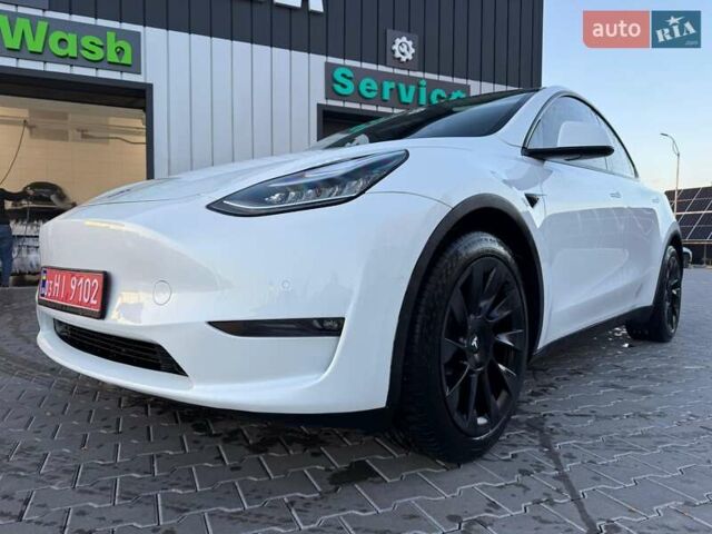 Белый Тесла Model Y, объемом двигателя 0 л и пробегом 132 тыс. км за 20800 $, фото 29 на Automoto.ua