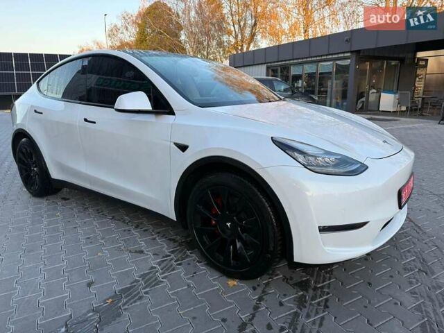 Белый Тесла Model Y, объемом двигателя 0 л и пробегом 132 тыс. км за 20800 $, фото 25 на Automoto.ua