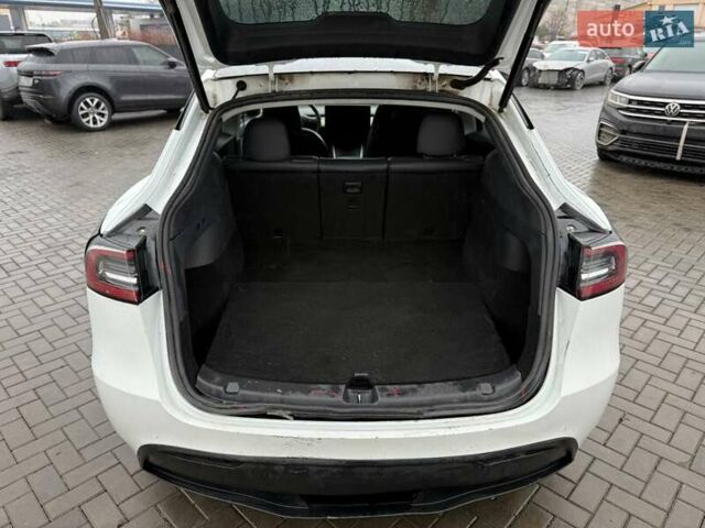 Білий Тесла Model Y, об'ємом двигуна 0 л та пробігом 219 тис. км за 16500 $, фото 9 на Automoto.ua