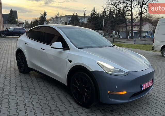 Білий Тесла Model Y, об'ємом двигуна 0 л та пробігом 187 тис. км за 18900 $, фото 6 на Automoto.ua