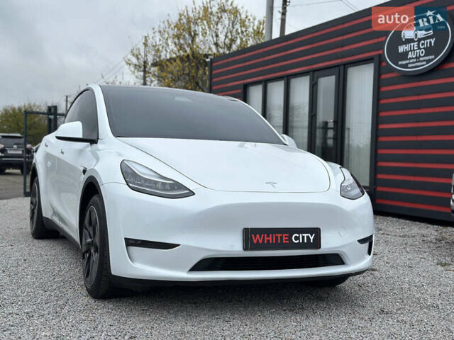Білий Тесла Model Y, об'ємом двигуна 0 л та пробігом 66 тис. км за 19500 $, фото 11 на Automoto.ua
