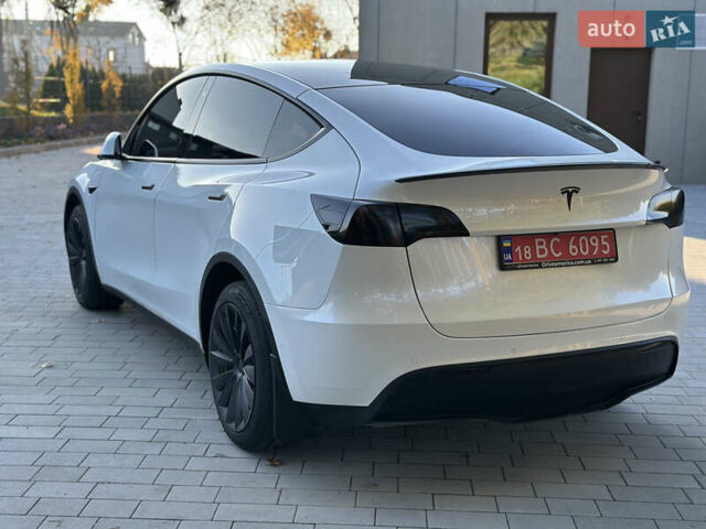 Белый Тесла Model Y, объемом двигателя 0 л и пробегом 118 тыс. км за 21700 $, фото 30 на Automoto.ua