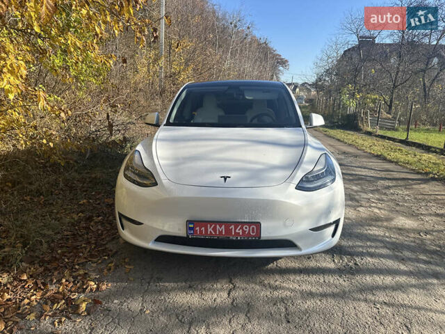Белый Тесла Model Y, объемом двигателя 0 л и пробегом 71 тыс. км за 23400 $, фото 3 на Automoto.ua