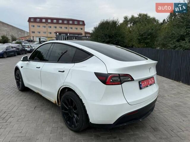 Білий Тесла Model Y, об'ємом двигуна 0 л та пробігом 117 тис. км за 17800 $, фото 1 на Automoto.ua