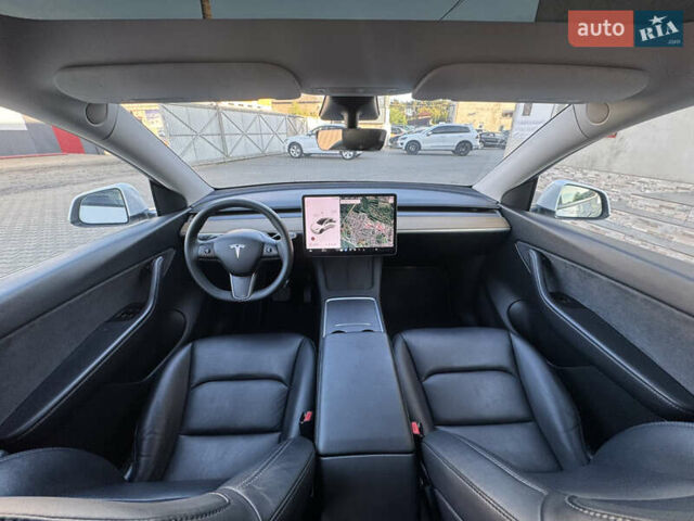 Белый Тесла Model Y, объемом двигателя 0 л и пробегом 110 тыс. км за 21500 $, фото 21 на Automoto.ua