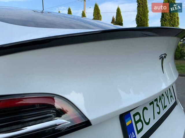 Белый Тесла Model Y, объемом двигателя 0 л и пробегом 35 тыс. км за 26500 $, фото 10 на Automoto.ua