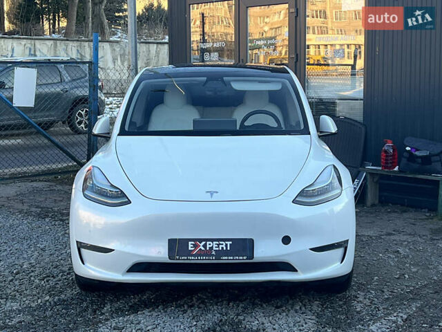 Белый Тесла Model Y, объемом двигателя 0 л и пробегом 55 тыс. км за 23490 $, фото 1 на Automoto.ua