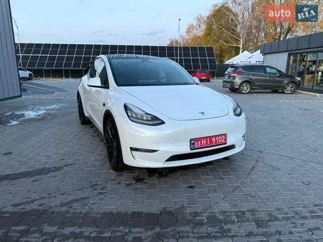 Белый Тесла Model Y, объемом двигателя 0 л и пробегом 132 тыс. км за 20800 $, фото 130 на Automoto.ua