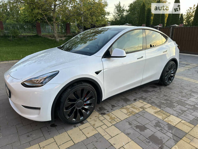 Білий Тесла Model Y, об'ємом двигуна 0 л та пробігом 45 тис. км за 32700 $, фото 20 на Automoto.ua