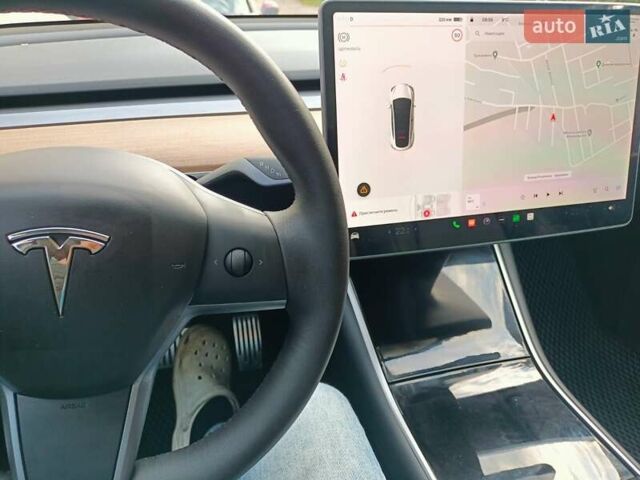 Білий Тесла Model Y, об'ємом двигуна 0 л та пробігом 65 тис. км за 28000 $, фото 16 на Automoto.ua