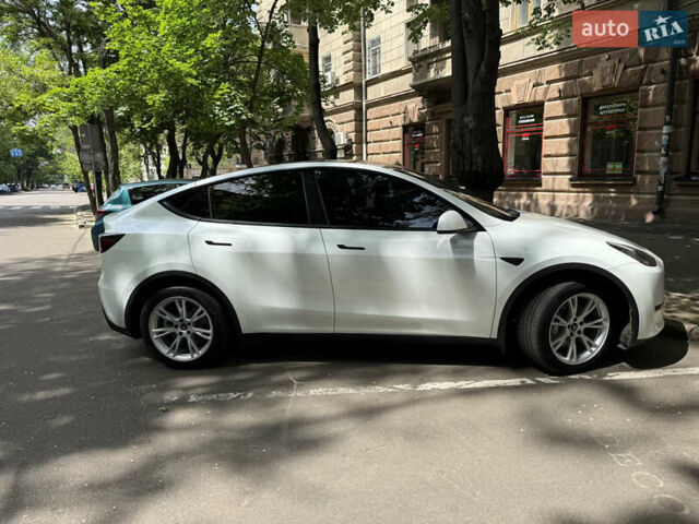 Білий Тесла Model Y, об'ємом двигуна 0 л та пробігом 16 тис. км за 25300 $, фото 4 на Automoto.ua