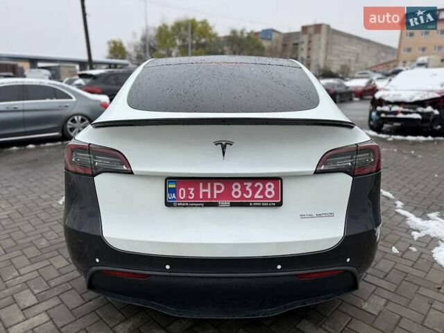 Белый Тесла Model Y, объемом двигателя 0 л и пробегом 142 тыс. км за 18800 $, фото 5 на Automoto.ua
