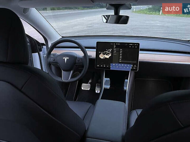 Белый Тесла Model Y, объемом двигателя 0 л и пробегом 45 тыс. км за 19500 $, фото 15 на Automoto.ua