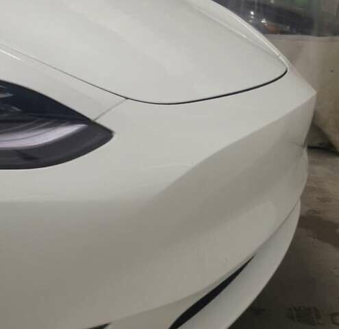 Белый Тесла Model Y, объемом двигателя 0 л и пробегом 98 тыс. км за 23900 $, фото 11 на Automoto.ua