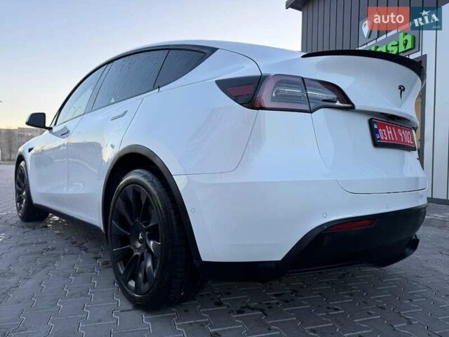 Белый Тесла Model Y, объемом двигателя 0 л и пробегом 132 тыс. км за 20800 $, фото 28 на Automoto.ua