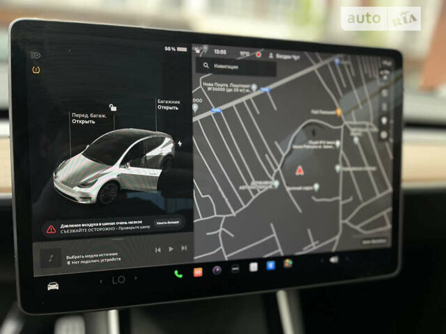 Белый Тесла Model Y, объемом двигателя 0 л и пробегом 78 тыс. км за 33800 $, фото 42 на Automoto.ua
