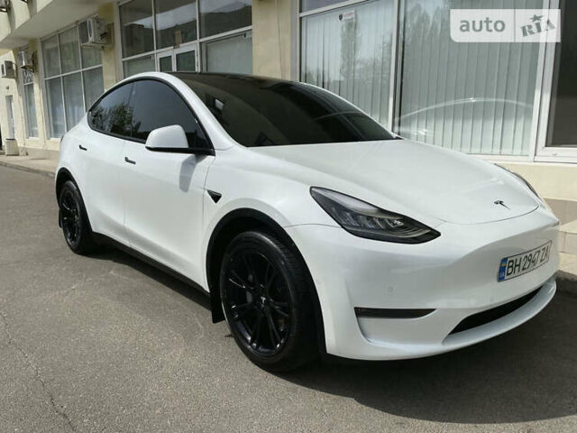 Білий Тесла Model Y, об'ємом двигуна 0 л та пробігом 23 тис. км за 38500 $, фото 16 на Automoto.ua