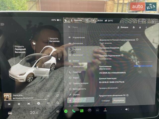 Білий Тесла Model Y, об'ємом двигуна 0 л та пробігом 79 тис. км за 25300 $, фото 7 на Automoto.ua