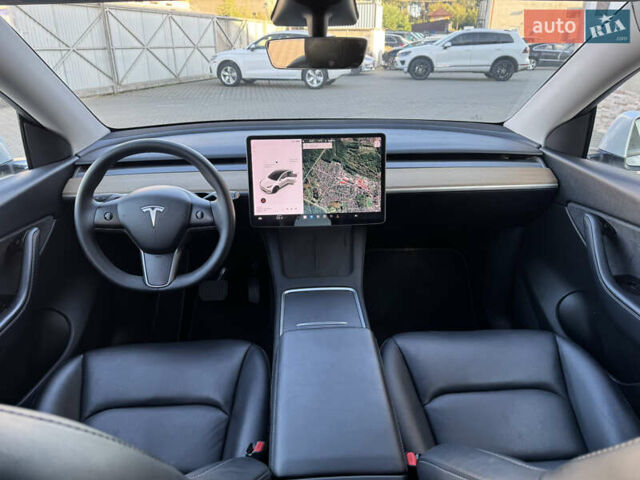 Белый Тесла Model Y, объемом двигателя 0 л и пробегом 110 тыс. км за 21500 $, фото 20 на Automoto.ua
