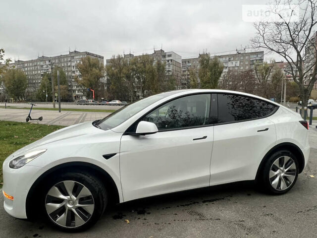 Білий Тесла Model Y, об'ємом двигуна 0 л та пробігом 36 тис. км за 33500 $, фото 2 на Automoto.ua