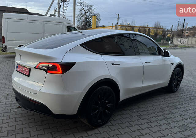 Білий Тесла Model Y, об'ємом двигуна 0 л та пробігом 187 тис. км за 18900 $, фото 16 на Automoto.ua