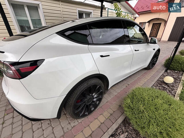 Белый Тесла Model Y, объемом двигателя 0 л и пробегом 107 тыс. км за 22000 $, фото 8 на Automoto.ua