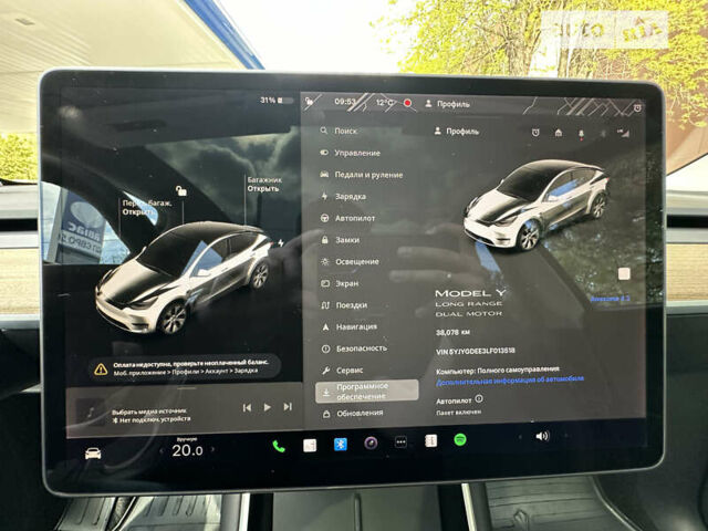 Белый Тесла Model Y, объемом двигателя 0 л и пробегом 38 тыс. км за 31999 $, фото 45 на Automoto.ua