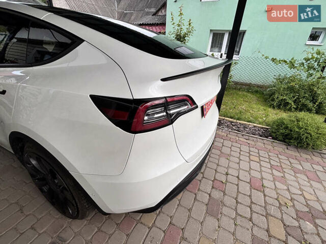 Белый Тесла Model Y, объемом двигателя 0 л и пробегом 107 тыс. км за 22000 $, фото 12 на Automoto.ua