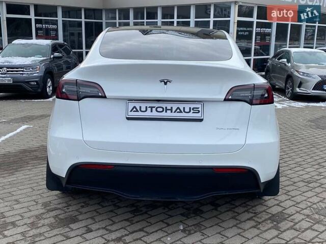 Белый Тесла Model Y, объемом двигателя 0 л и пробегом 75 тыс. км за 28300 $, фото 6 на Automoto.ua