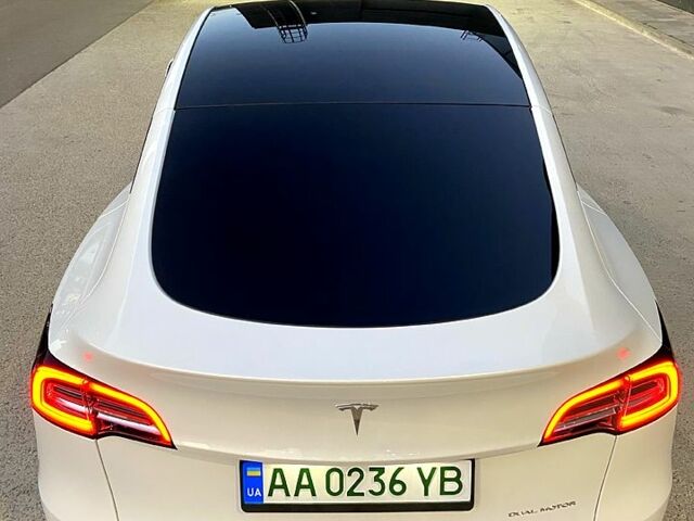 Білий Тесла Model Y, об'ємом двигуна 0 л та пробігом 99 тис. км за 36000 $, фото 4 на Automoto.ua