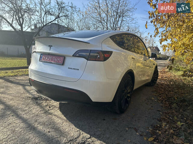 Белый Тесла Model Y, объемом двигателя 0 л и пробегом 71 тыс. км за 23400 $, фото 8 на Automoto.ua