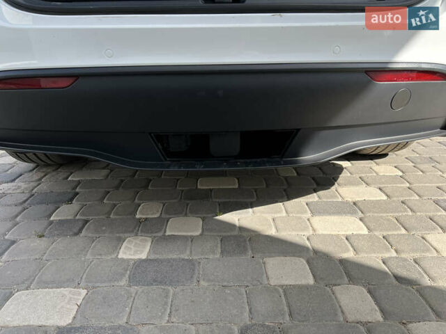 Белый Тесла Model Y, объемом двигателя 0 л и пробегом 108 тыс. км за 22800 $, фото 13 на Automoto.ua