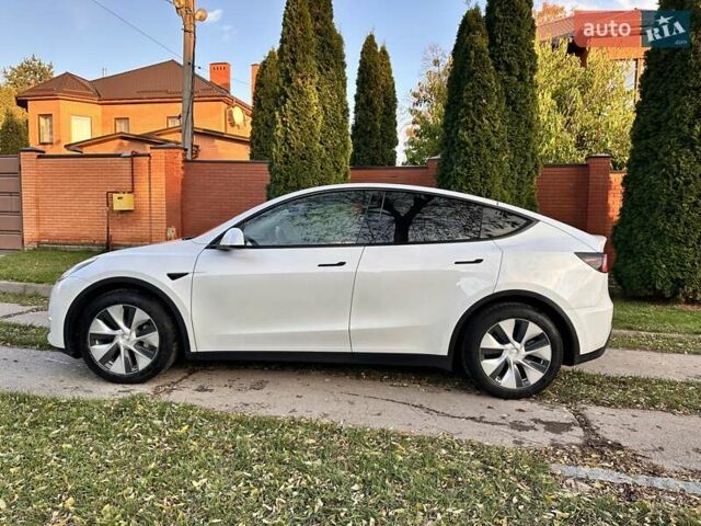 Белый Тесла Model Y, объемом двигателя 0 л и пробегом 110 тыс. км за 21700 $, фото 4 на Automoto.ua