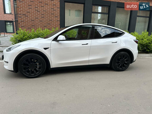Белый Тесла Model Y, объемом двигателя 0 л и пробегом 53 тыс. км за 23500 $, фото 10 на Automoto.ua