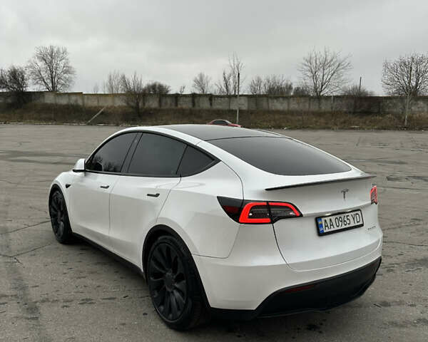 Білий Тесла Model Y, об'ємом двигуна 0 л та пробігом 134 тис. км за 23000 $, фото 7 на Automoto.ua