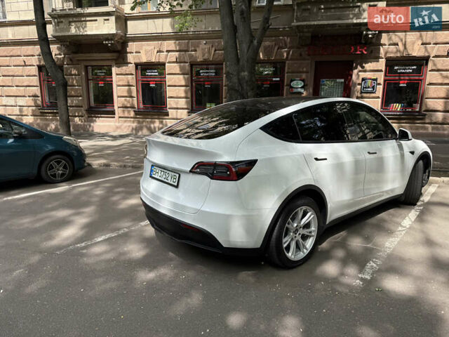 Білий Тесла Model Y, об'ємом двигуна 0 л та пробігом 16 тис. км за 25300 $, фото 3 на Automoto.ua