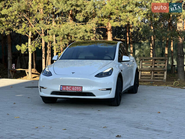 Белый Тесла Model Y, объемом двигателя 0 л и пробегом 118 тыс. км за 21700 $, фото 11 на Automoto.ua