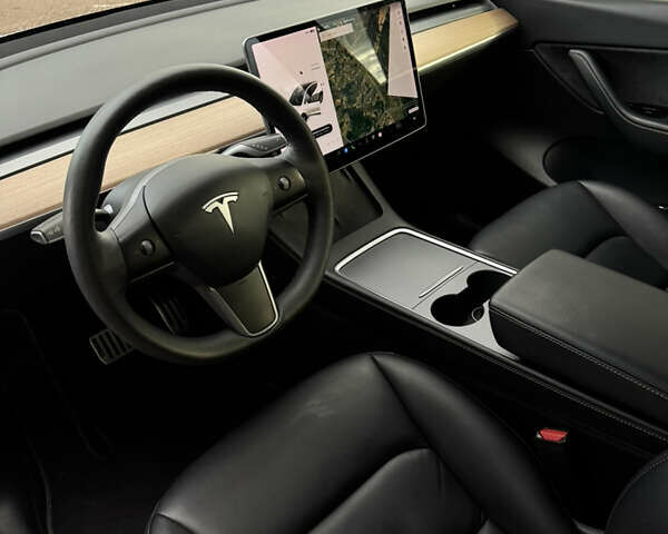 Белый Тесла Model Y, объемом двигателя 0 л и пробегом 75 тыс. км за 21800 $, фото 8 на Automoto.ua