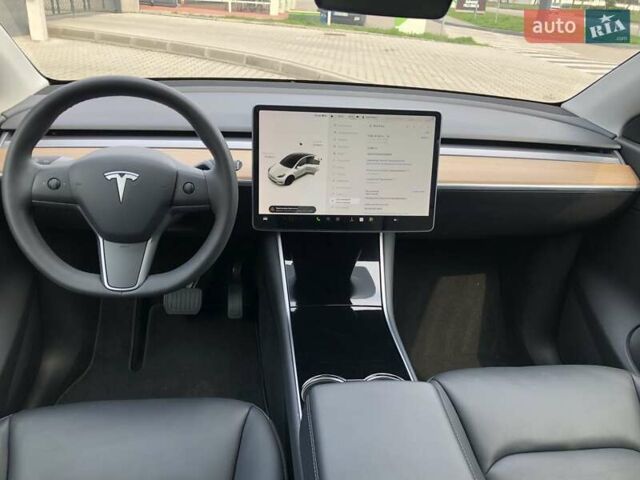 Белый Тесла Model Y, объемом двигателя 0 л и пробегом 51 тыс. км за 26000 $, фото 12 на Automoto.ua