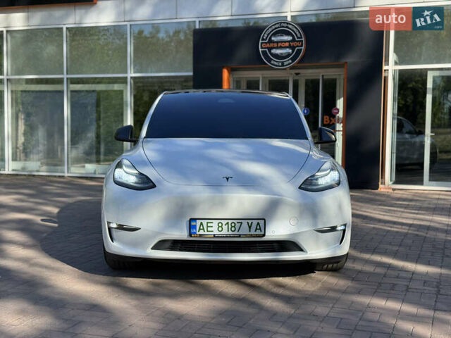 Белый Тесла Model Y, объемом двигателя 0 л и пробегом 84 тыс. км за 28000 $, фото 3 на Automoto.ua